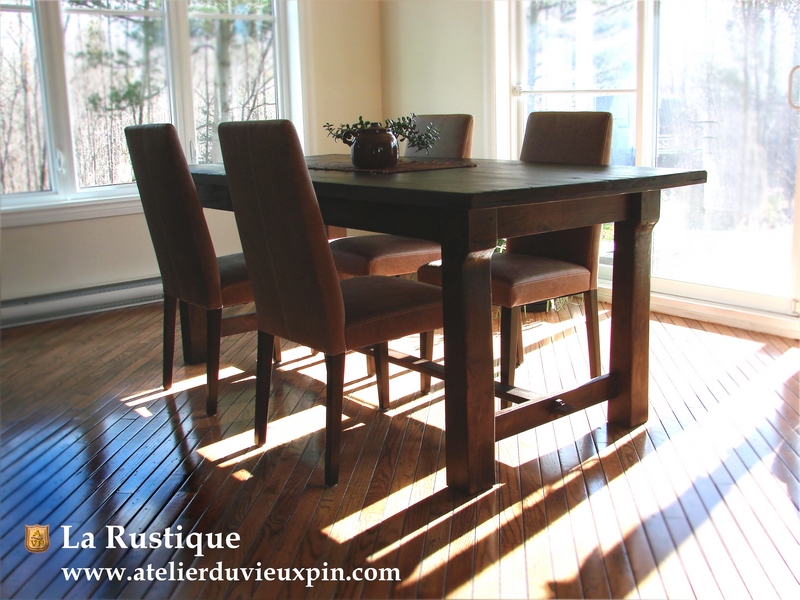 Table rustique